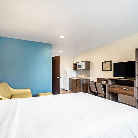 Woodspring Suites Naples Golden Gate Kültér fotó