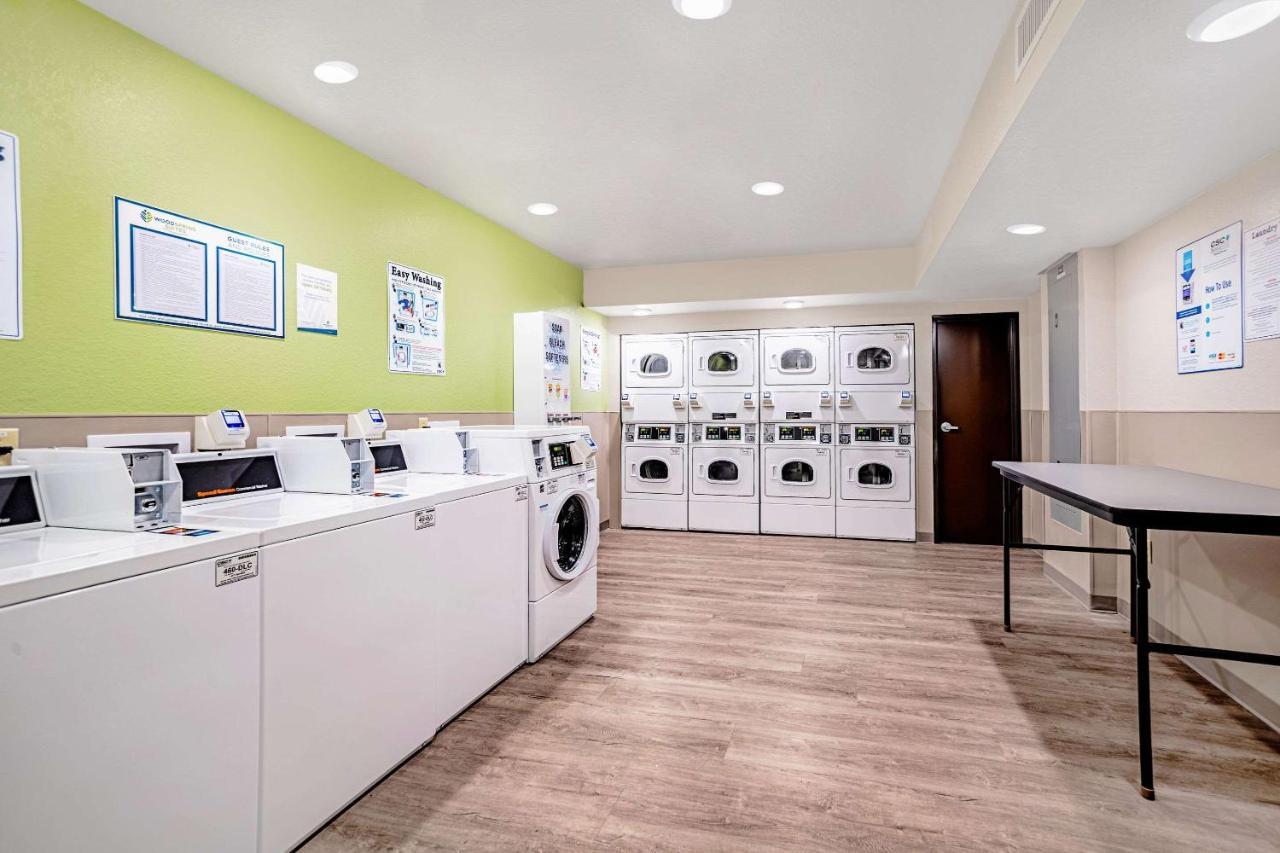 Woodspring Suites Naples Golden Gate Kültér fotó