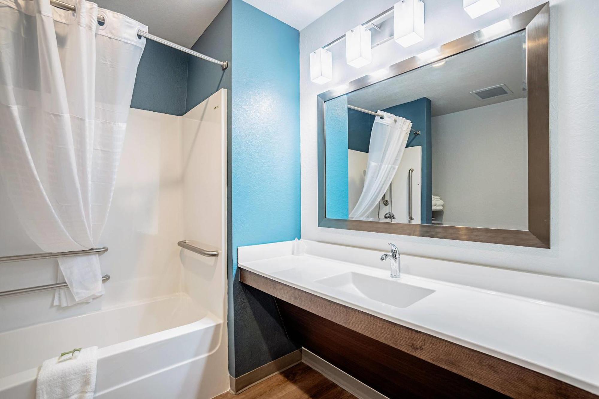 Woodspring Suites Naples Golden Gate Kültér fotó